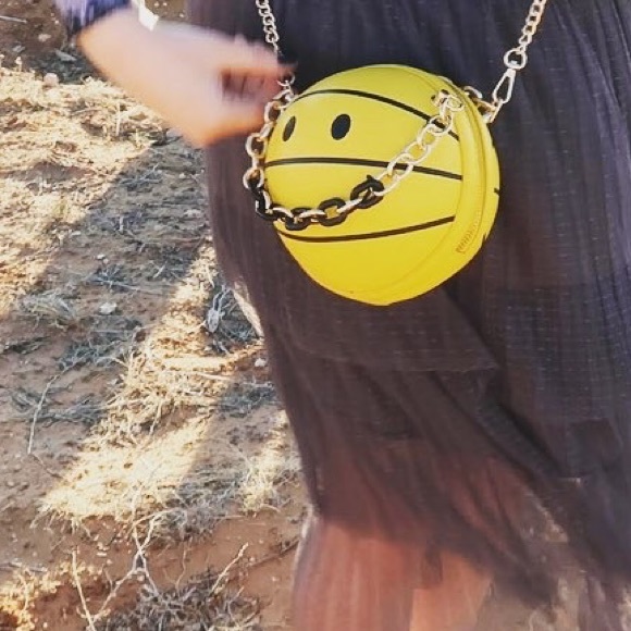 Happy To Bounce Handbag - Picture 3 of 8